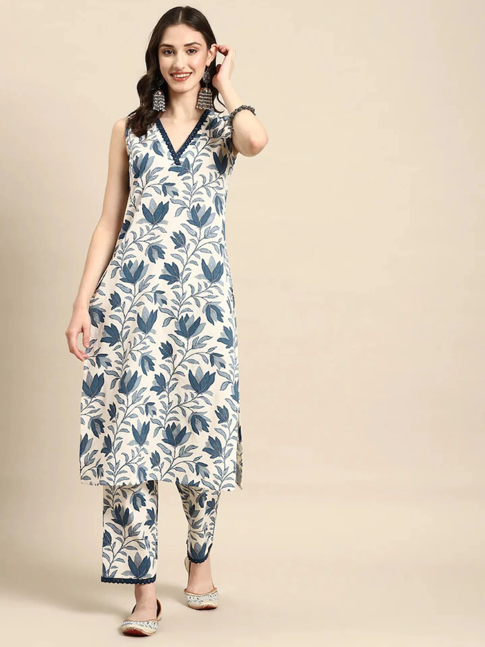 Women's Cotton Printed Straight Kurta and Pant Set - Image 2