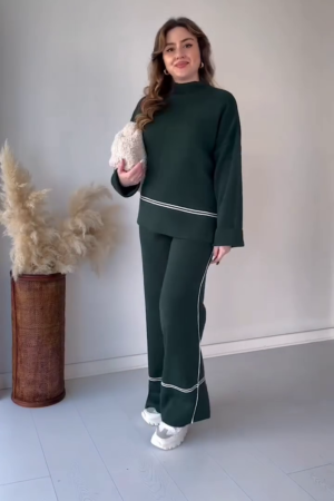 Women's Contrast-Trim Winter Co-Ord Set
